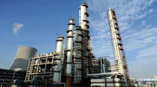 破解轉型難題 化工企業智能化升級的四大關鍵解決方案